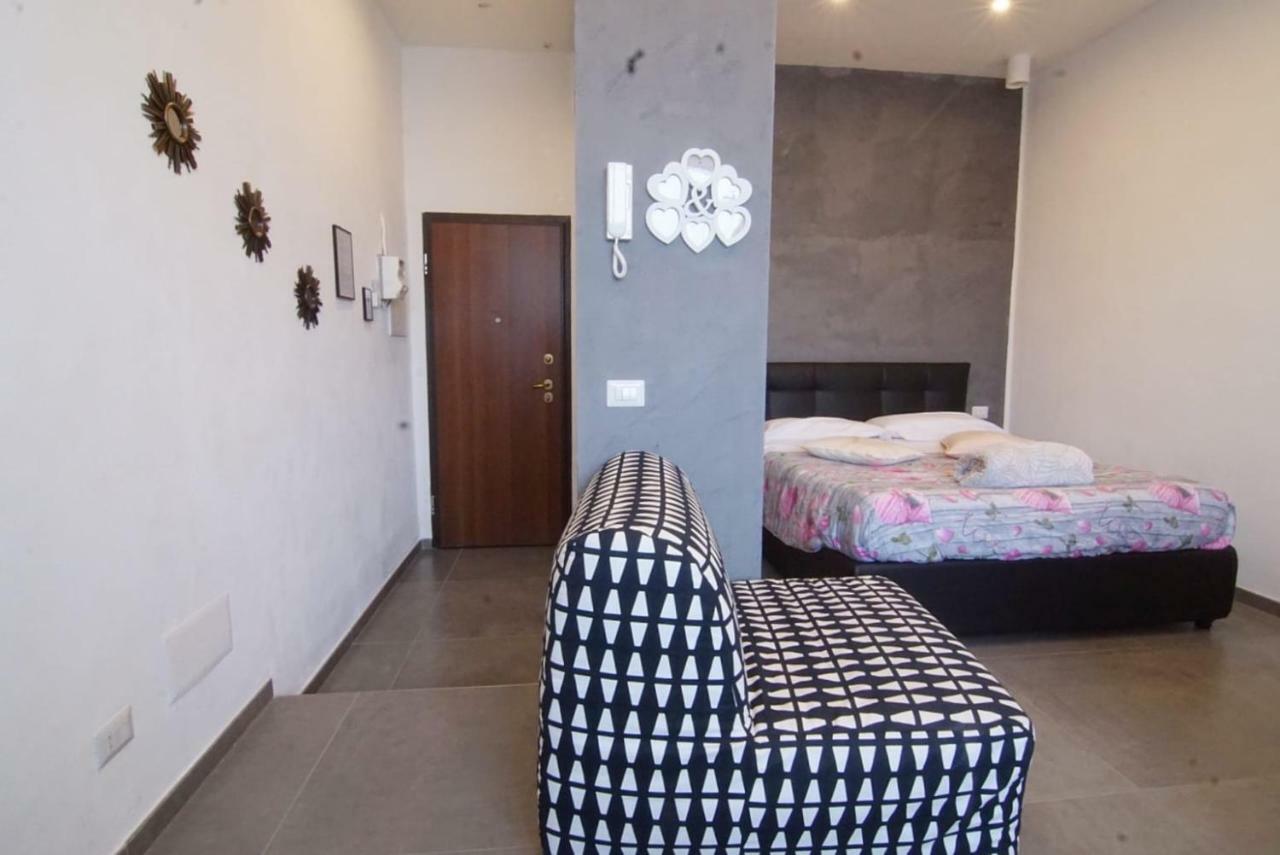 Stay In Napoli Esterno foto